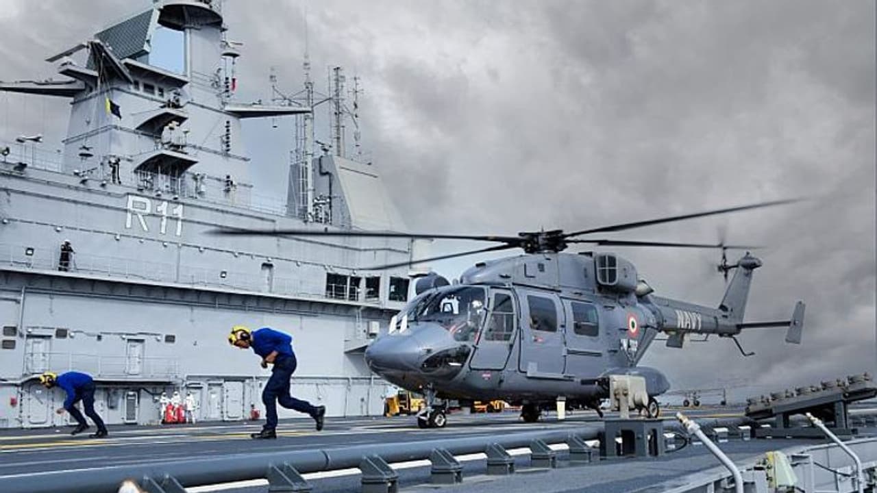 Agnipath: భారత నేవీలో ఉద్యోగం కోసం ‘అగ్నిపథ్’ కింద 3 లక్షల దరఖాస్తులు Agnipath: భారత నేవీలో ఉద్యోగం కోసం ‘అగ్నిపథ్’ కింద 3 లక్షల దరఖాస్తులు