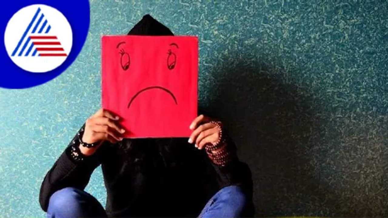 33ರ ಪುರುಷನಿಗೆ ಮುಟ್ಟಿನ ಸಮಸ್ಯೆ, ಟೆಸ್ಟ್ ಮಾಡಿಸಿದಾಗ ಗೊತ್ತಾಯ್ತು'ಅವನಲ್ಲ ಅವಳು' ! 33ರ ಪುರುಷನಿಗೆ ಮುಟ್ಟಿನ ಸಮಸ್ಯೆ, ಟೆಸ್ಟ್ ಮಾಡಿಸಿದಾಗ ಗೊತ್ತಾಯ್ತು'ಅವನಲ್ಲ ಅವಳು' !