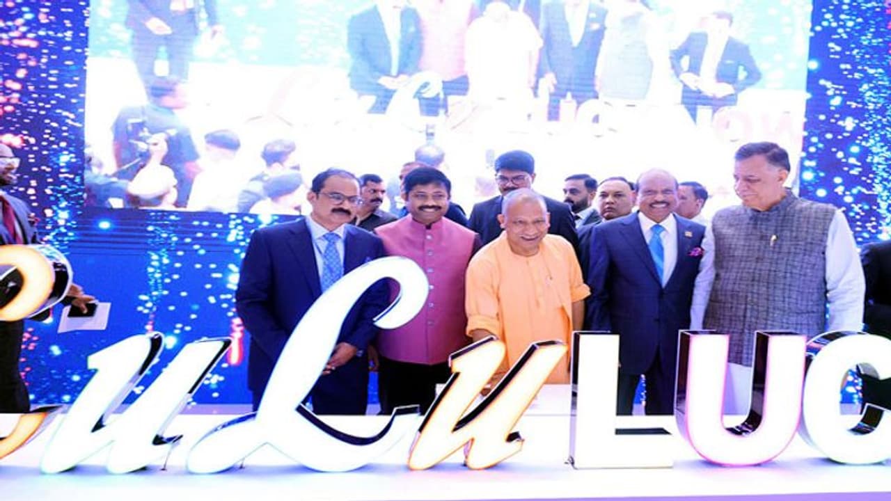सीएम योगी के उद्घाटन के बाद आज से लुलु मॉल आम लोगों के लिए खुला, पढ़िए जानें से पहले 10 बड़ी बातें सीएम योगी के उद्घाटन के बाद आज से लुलु मॉल आम लोगों के लिए खुला, पढ़िए जानें से पहले 10 बड़ी बातें