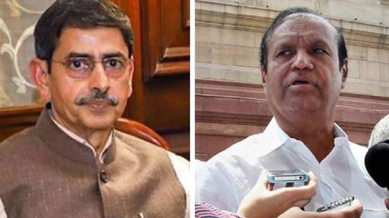 தமிழக ஆளுநர் சர்ச்சை கிளப்புவதை பொழப்பாக வைத்திருக்கிறார்.. போட்டு தாக்கும் டி.ஆர். பாலு..!