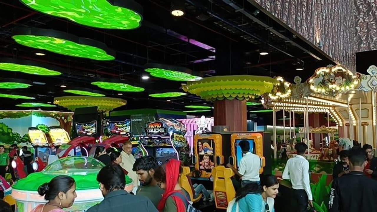 अखिल भारत हिंदू महासभा आज लुलु मॉल में करेगी सुंदरकांड का पाठ, वीडियो वायरल होने के बाद दी थी चेतावनी