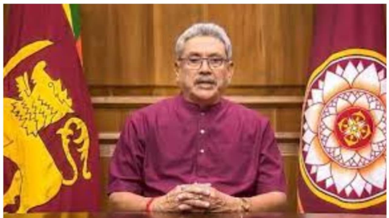 sri lanka crisis: இலங்கை அதிபர் கோத்தபய ராஜபக்ச மாலத்தீவு தப்பிச் செல்ல இந்தியா உதவியதா?