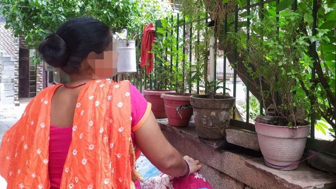 सीकर में 5 साल तक शादीशुदा महिला से गैंगरेप, जमीन से बेदखल करने का धौंस देकर करता रहा गलत काम सीकर में 5 साल तक शादीशुदा महिला से गैंगरेप, जमीन से बेदखल करने का धौंस देकर करता रहा गलत काम