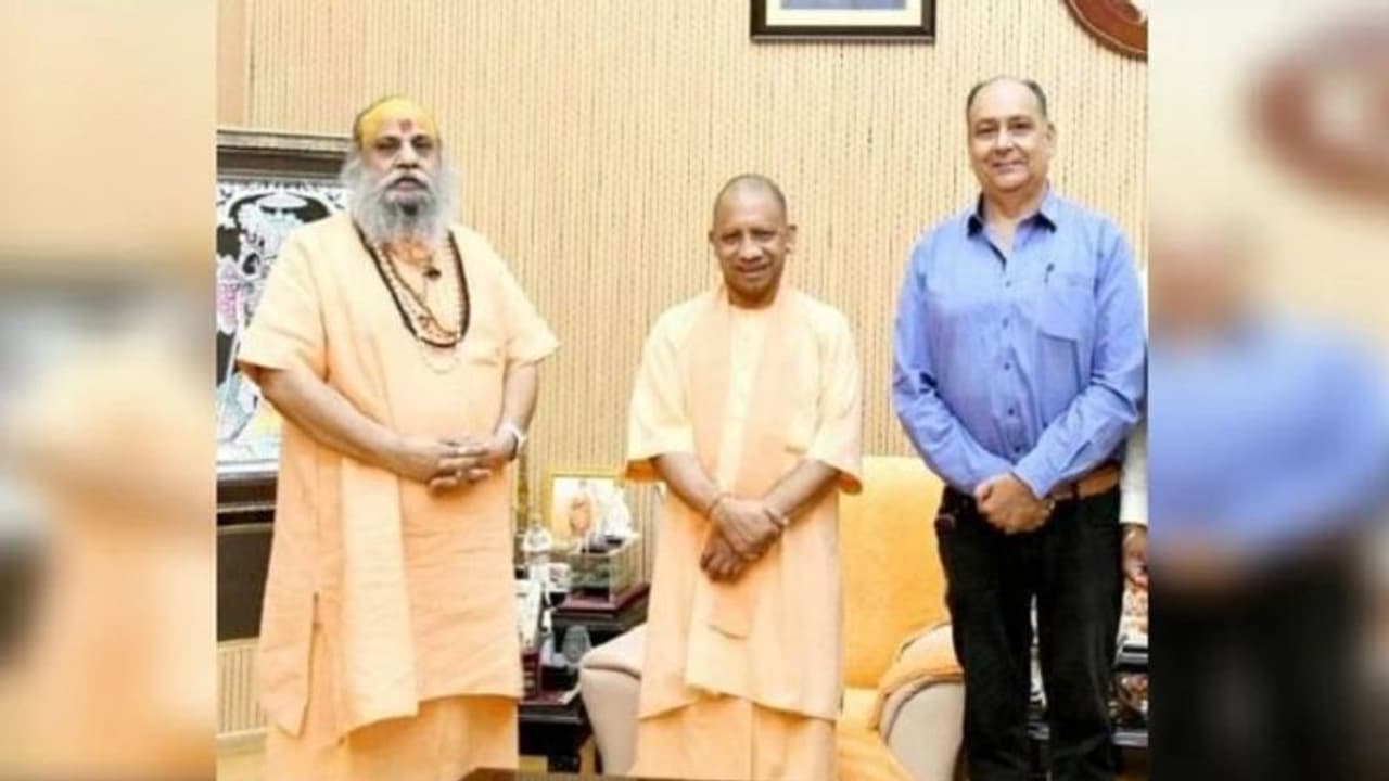 यूपी: गाजियाबाद का नाम गजप्रस्थ करने की उठी मांग, दूधेश्वर नाथ मंदिर के महंत नारायण गिरी ने उठाई आवाज