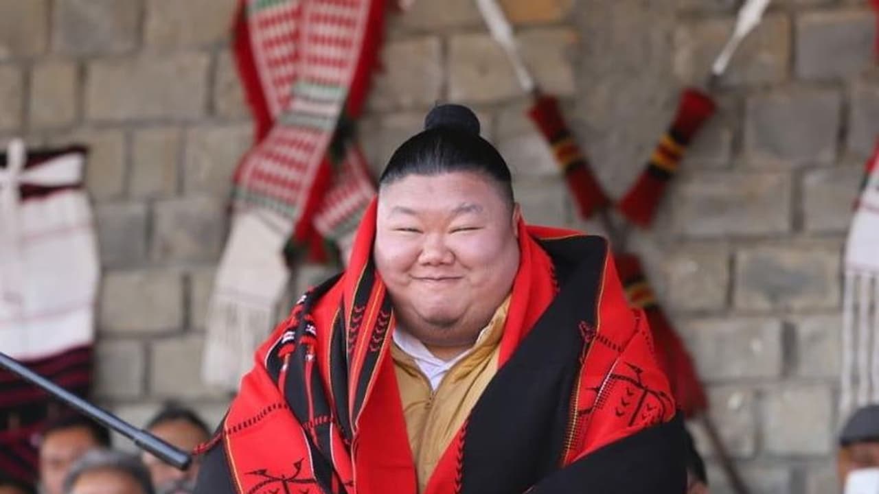 बादलों का शहर पर कब्जा! वो छोटी आंखों वाले मंत्री तो याद हैं आपको... अब पोस्ट किया गजब का वीडियो, देखा क्या बादलों का शहर पर कब्जा! वो छोटी आंखों वाले मंत्री तो याद हैं आपको... अब पोस्ट किया गजब का वीडियो, देखा क्या