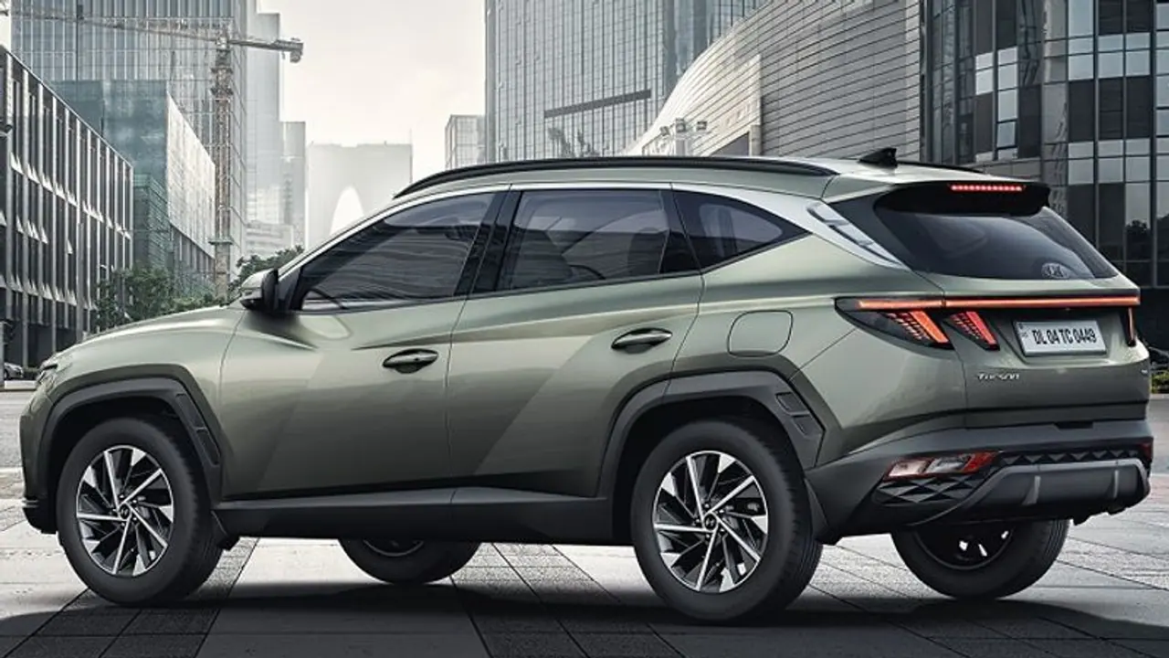 Hyundai Tucson : ഹ്യുണ്ടായി ട്യൂസണ് ഇന്ത്യയില്, ഇതാ അറിയേണ്ടതെല്ലാം Hyundai Tucson : ഹ്യുണ്ടായി ട്യൂസണ് ഇന്ത്യയില്, ഇതാ അറിയേണ്ടതെല്ലാം