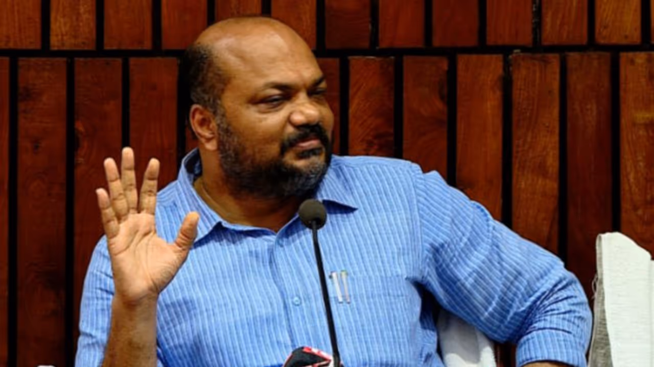 ഇടുക്കി ഡാമിൽ റെഡ് അലർട്ട്; ആശങ്കയ്ക്ക് വകയില്ല, എറണാകുളത്ത് മുന്നൊരുക്കങ്ങൾക്ക് നിർദേശം നൽകിയെന്നും മന്ത്രി