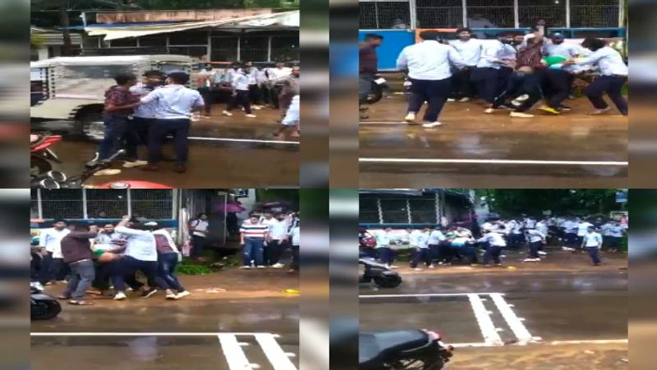 മലപ്പുറം പാലേമാട് വിവേകാനന്ദ കോളേജിലെ വിദ്യാർത്ഥികൾ തമ്മിൽ ചേരിതിരിഞ്ഞ് സംഘർഷം മലപ്പുറം പാലേമാട് വിവേകാനന്ദ കോളേജിലെ വിദ്യാർത്ഥികൾ തമ്മിൽ ചേരിതിരിഞ്ഞ് സംഘർഷം