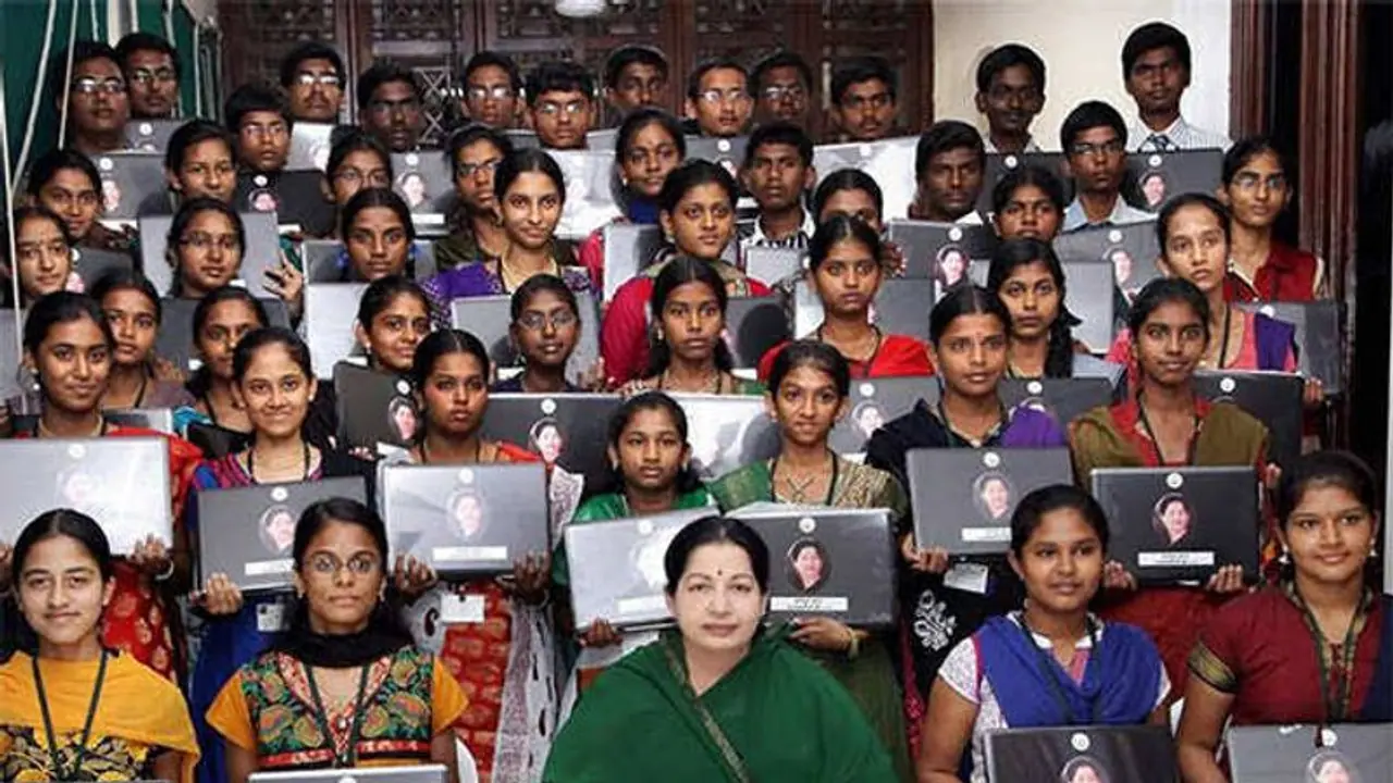 விலையில்லா லேப்டாப்பில் இருந்து ஜெயலலிதா, இபிஎஸ் படம் நீக்கம்..!அதிரடி உத்தரவிட்ட தமிழக அரசு