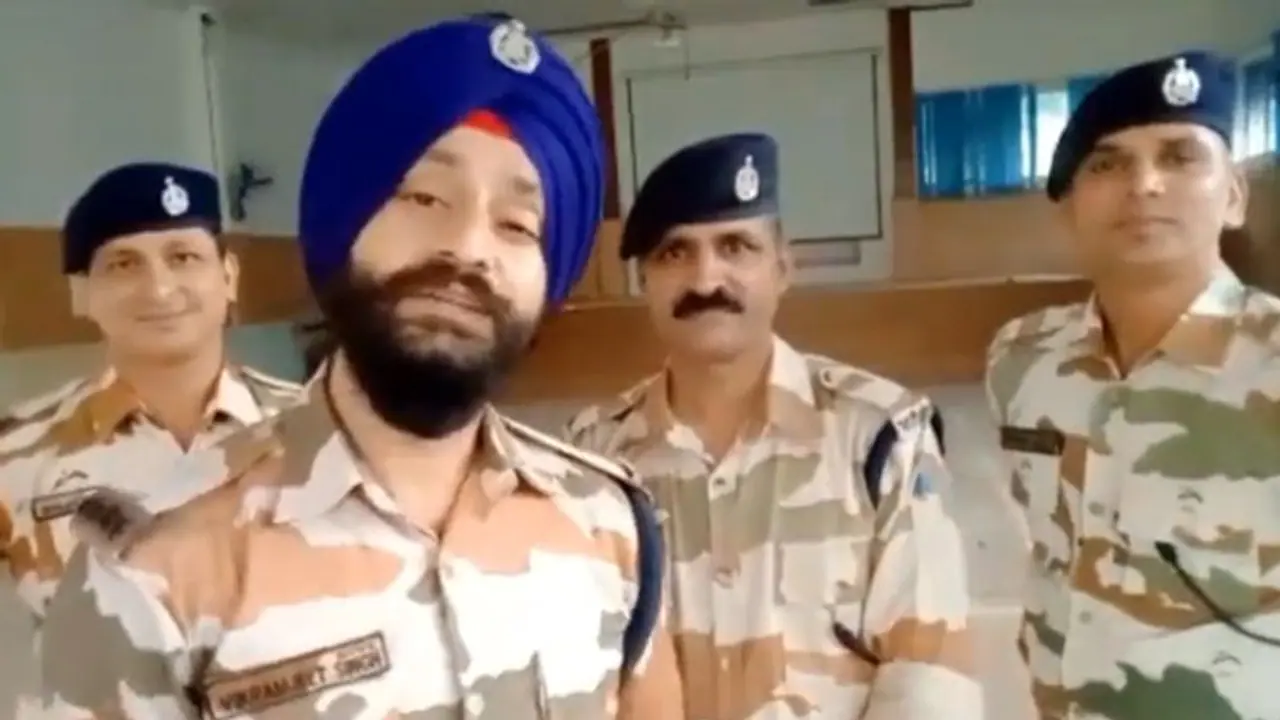 Watch: ITBP constable's rendition of Border's song, voice will leave you teary eyed Watch: ITBP constable's rendition of Border's song, voice will leave you teary eyed