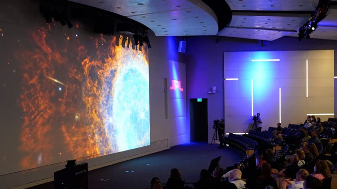 നിർണായകമായ നേട്ടവുമായ ജെയിംസ് വെബ്; ഭൂമിക്ക് പുറത്ത് ജലസാധ്യതയുള്ള ​ഗ്രഹം കണ്ടെത്തി