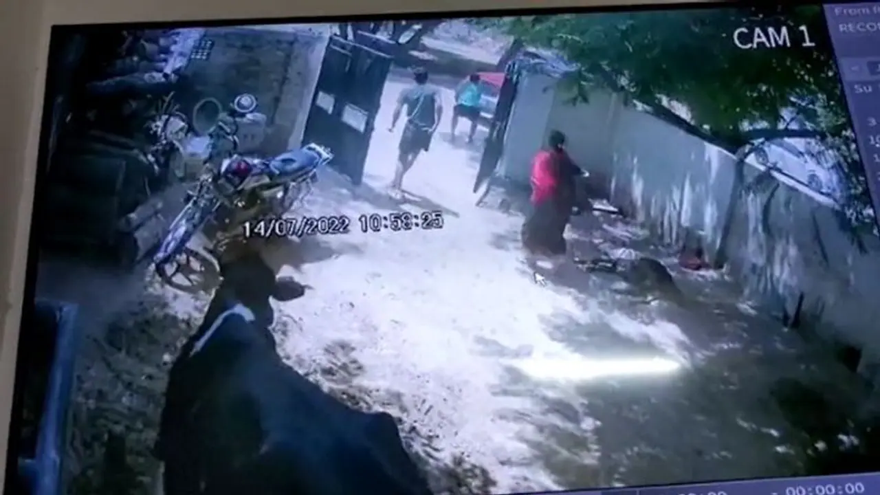 जयपुर में भतीजे के खून का प्यासा हुआ चाचा, लठैतों से कराया हमला देखिए खतरनाक CCTV वीडियो