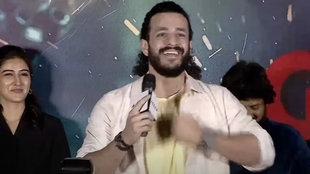 నాగచైతన్య శోభిత ధూళిపాళ డేటింగ్ పై అఖిల్ కి ప్రశ్న.. అక్కినేని హీరో ఆన్సర్ ఏంటంటే? నాగచైతన్య శోభిత ధూళిపాళ డేటింగ్ పై అఖిల్ కి ప్రశ్న.. అక్కినేని హీరో ఆన్సర్ ఏంటంటే?