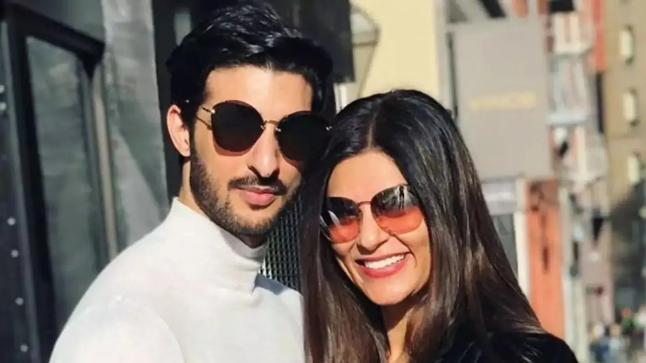 Sushmita Sen partying with ex BF Rohman Shawl; netizen says, 'Dekh Rahe Ho Lalit Modi, Kaise Party Chal Rehi’ Sushmita Sen partying with ex BF Rohman Shawl; netizen says, 'Dekh Rahe Ho Lalit Modi, Kaise Party Chal Rehi’