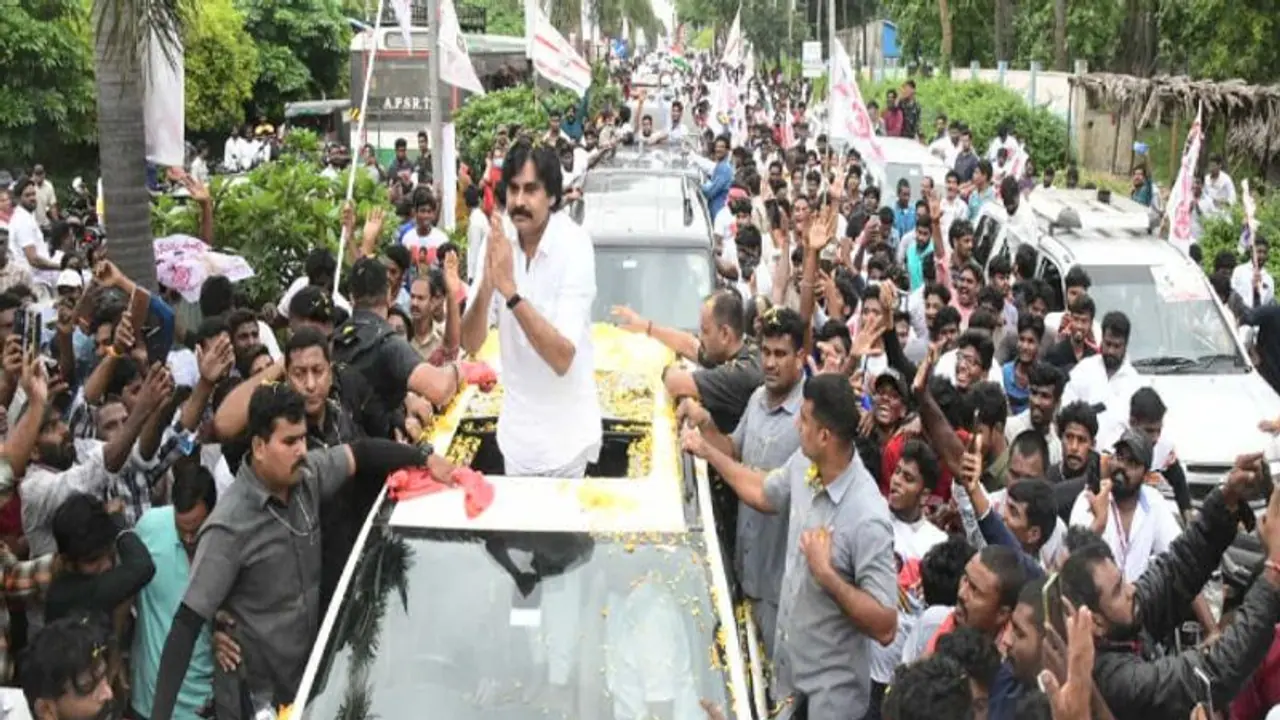 మండపేటలో జనసేన కౌలు రైతు భరోసా యాత్ర.. పవన్ కల్యాణ్‌కు ఘన స్వాగతం పలికిన పార్టీ శ్రేణులు