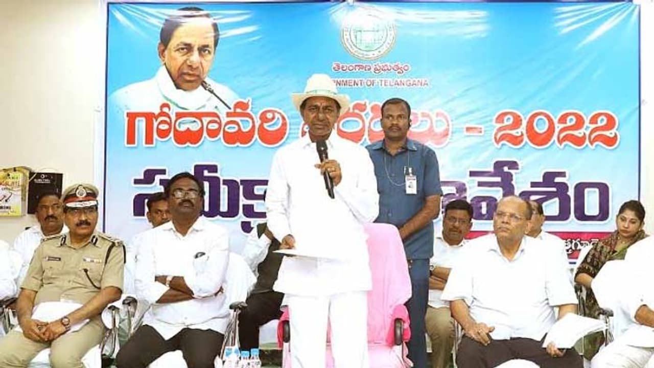 'Foreign nation' behind cloudbursts? KCR claims he has 'gloomy' information
