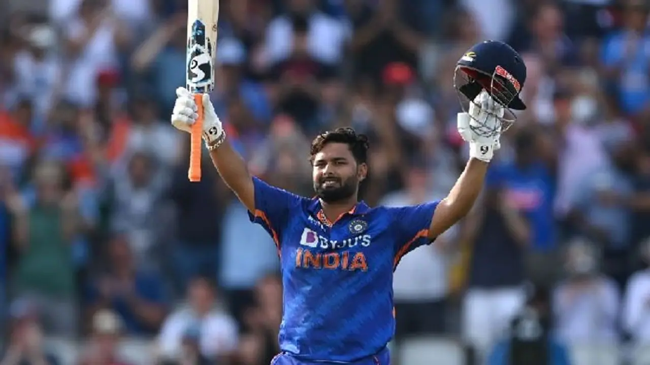 IND vs ENG 2022, 3rd ODI: India win by 5 wickets, clinch series 2 1; Centurion Pant applauded IND vs ENG 2022, 3rd ODI: India win by 5 wickets, clinch series 2 1; Centurion Pant applauded