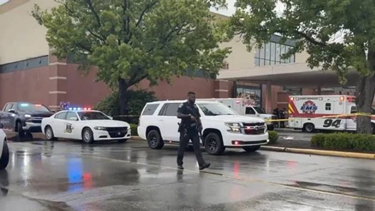 അമേരിക്കയിൽ മാളിൽ വെടിവെപ്പ്, മൂന്ന് പേര്‍ മരിച്ചു, കൊലയാളിയെ വെടിവെച്ച് കൊന്നു