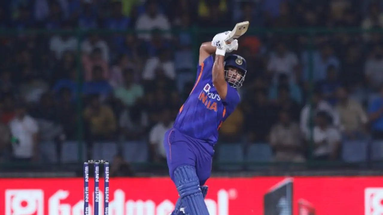 ರಿಷಭ್ ಪಂತ್ ಅಬ್ಬರಕ್ಕೆ ಥಂಡಾ ಹೊಡೆದ ವಿರಾಟ್ ಕೊಹ್ಲಿ ರೋಹಿತ್​ ಶರ್ಮಾ..! 