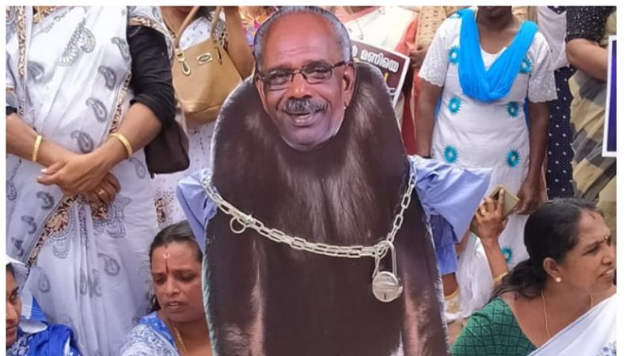 മണിക്കെതിരായ അധിക്ഷേപം: 'ബോര്‍ഡ് നേതൃത്വത്തിന്‍റെ തീരുമാനമായിരുന്നില്ല' ഖേദം പ്രകടിപ്പിച്ച് മഹിള കോണ്‍ഗ്രസ്