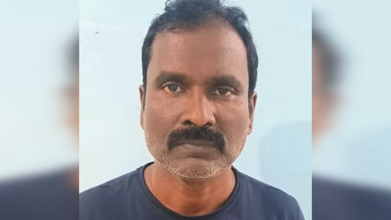 ക്രിപ്റ്റോ കറൻസി തട്ടിപ്പ്: ഒരാൾ കൂടി പിടിയിൽ; മൂന്നിരട്ടി ലാഭം വാഗ്ദാനം ചെയ്ത് തട്ടിയത് ലക്ഷങ്ങൾ ക്രിപ്റ്റോ കറൻസി തട്ടിപ്പ്: ഒരാൾ കൂടി പിടിയിൽ; മൂന്നിരട്ടി ലാഭം വാഗ്ദാനം ചെയ്ത് തട്ടിയത് ലക്ഷങ്ങൾ