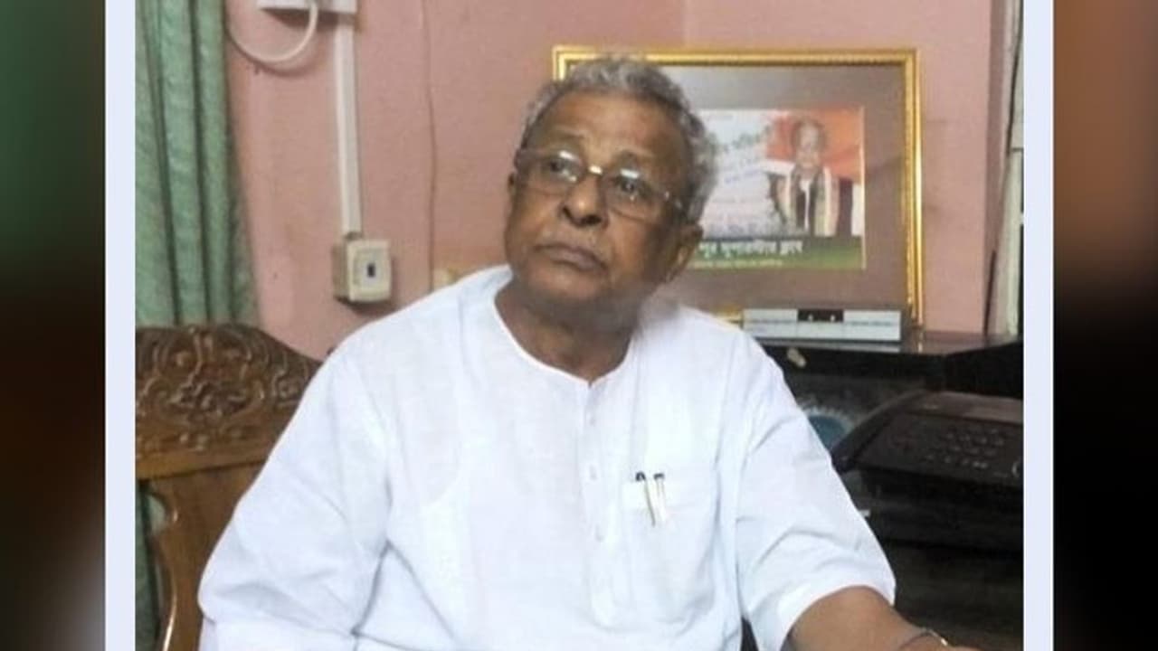 দিল্লিতে গিয়ে কাকে ভোট দিলেন শিশির অধিকারী? দ্রৌপদী মুর্মু ও জগদীপ ধনখড়ের প্রশংসা তৃণমূল সাংসদের মুখে দিল্লিতে গিয়ে কাকে ভোট দিলেন শিশির অধিকারী? দ্রৌপদী মুর্মু ও জগদীপ ধনখড়ের প্রশংসা তৃণমূল সাংসদের মুখে