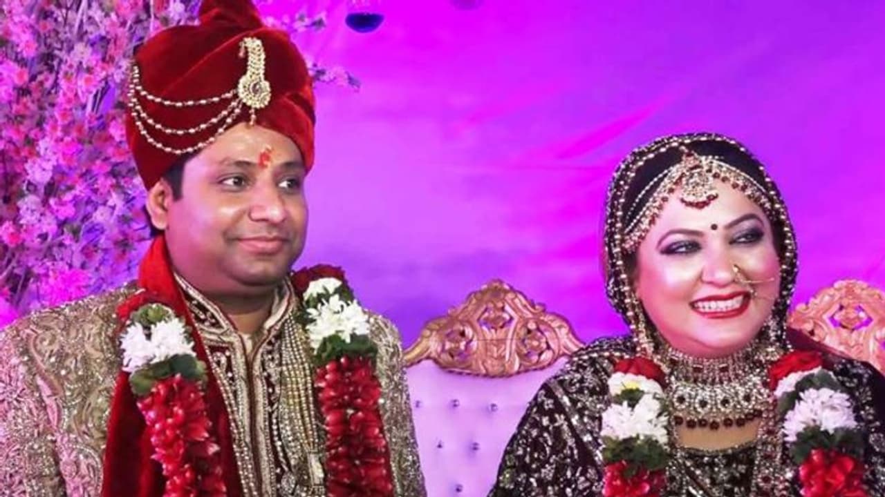 'दिया और बाती हम' की एक्ट्रेस ने पति और सास के खिलाफ दर्ज कराई FIR, किए चौंकाने वाले खुलासे 'दिया और बाती हम' की एक्ट्रेस ने पति और सास के खिलाफ दर्ज कराई FIR, किए चौंकाने वाले खुलासे