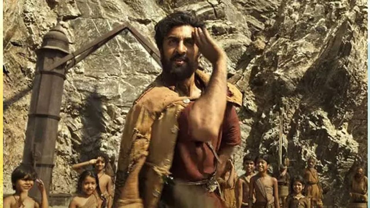 साउथ इंडिया में SHAMSHERA का बेहद बुरा हाल, 20 लाख रुपए भी नहीं कमा पा रही रणबीर कपूर की फिल्म