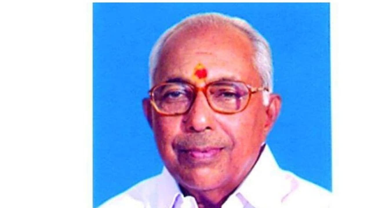 എൻഎസ്എസ് മുൻ പ്രസിഡന്റ് അഡ്വ പി എൻ നരേന്ദ്രനാഥൻ നായർ അന്തരിച്ചു, സംസ്കാരം നാളെ പത്തനംതിട്ടയിൽ എൻഎസ്എസ് മുൻ പ്രസിഡന്റ് അഡ്വ പി എൻ നരേന്ദ്രനാഥൻ നായർ അന്തരിച്ചു, സംസ്കാരം നാളെ പത്തനംതിട്ടയിൽ