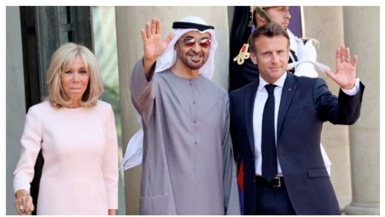 യുഎഇ പ്രസിഡന്റിന്റെ ഫ്രഞ്ച് പര്യടനത്തിന് തുടക്കം; ഔദ്യോഗിക ബഹുമതികളോടെ സ്വീകരിച്ച് ഫ്രാന്സ് യുഎഇ പ്രസിഡന്റിന്റെ ഫ്രഞ്ച് പര്യടനത്തിന് തുടക്കം; ഔദ്യോഗിക ബഹുമതികളോടെ സ്വീകരിച്ച് ഫ്രാന്സ്