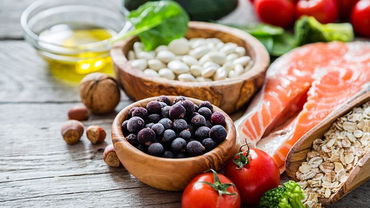  Low Blood Pressure : കുറഞ്ഞ രക്തസമ്മർദ്ദം വർദ്ധിപ്പിക്കാൻ സഹായിക്കുന്ന 10 സൂപ്പർഫുഡുകൾ