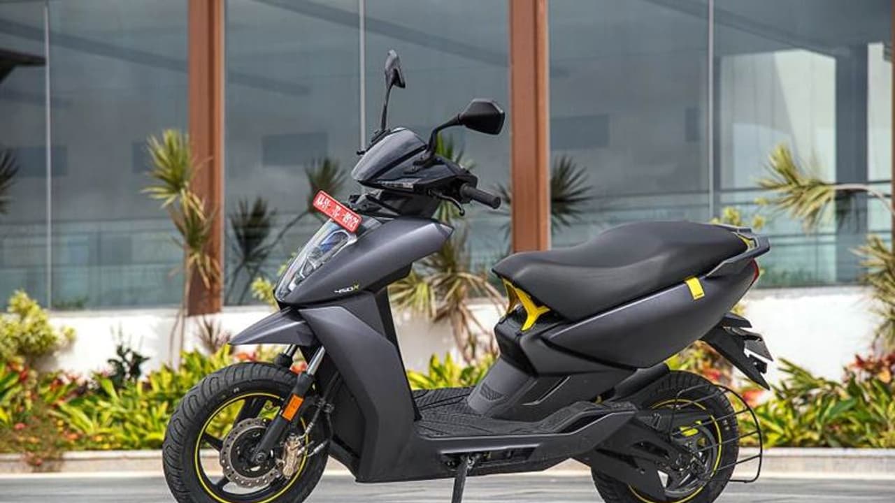 പുത്തന് ഏഥര് 450 എക്സ് എത്തി; മോഹവിലയില്, കൊതിപ്പിക്കും മൈലേജില്! പുത്തന് ഏഥര് 450 എക്സ് എത്തി; മോഹവിലയില്, കൊതിപ്പിക്കും മൈലേജില്!