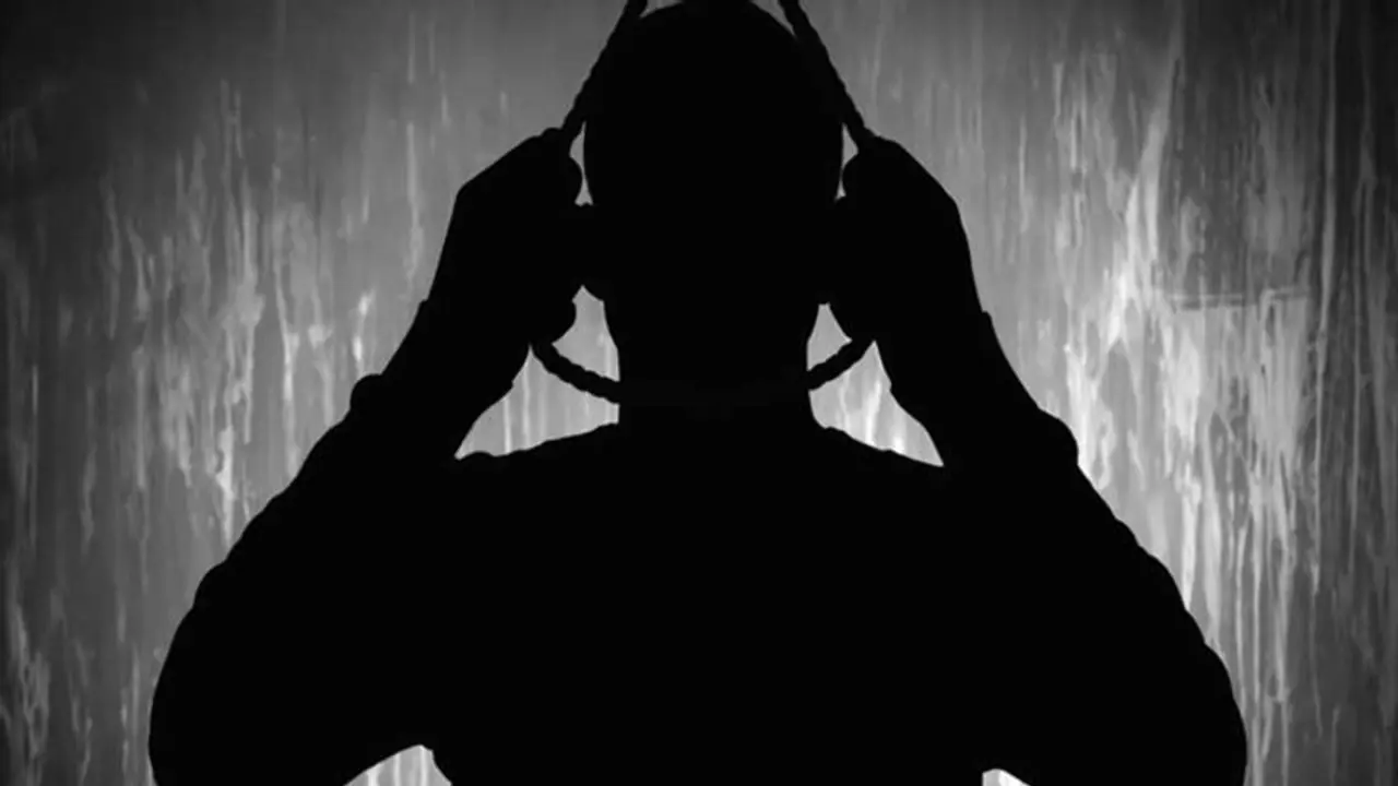 ഇന്ത്യയിൽ ആത്മഹത്യ നിരക്ക് ഏറ്റവും കൂടുതൽ കൊല്ലം നഗരത്തിൽ, രാജ്യത്ത് ആത്മഹത്യ കൂടുന്നുവെന്നും റിപ്പോർട്ട്