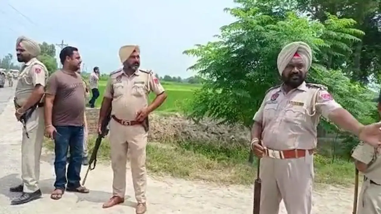 Moose Wala Murder case: 2 gangsters shot dead in encounter with Punjab Police near Pakistan border Moose Wala Murder case: 2 gangsters shot dead in encounter with Punjab Police near Pakistan border