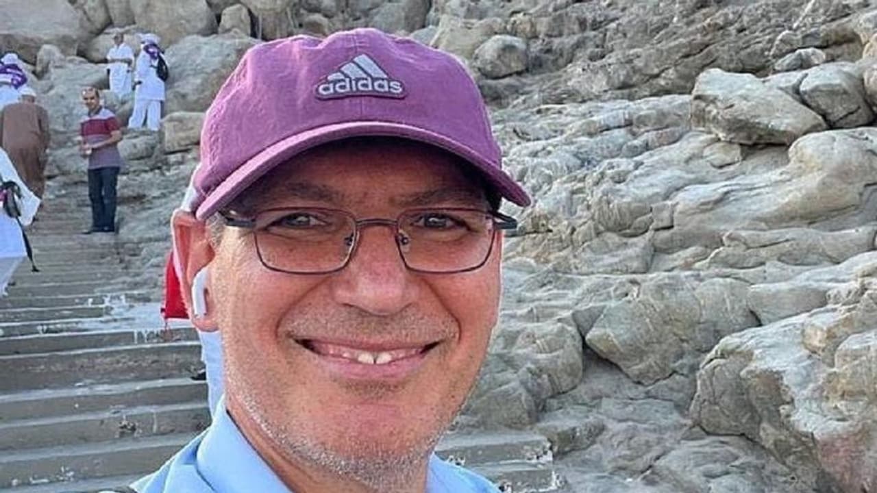 ರಹಸ್ಯವಾಗಿ ಮೆಕ್ಕಾ ತಲುಪಿದ ಮುಸ್ಲೀಮೇತರ ವ್ಯಕ್ತಿ, ವಿಶ್ವದ ಮುಸ್ಲೀಮರ ಆಕ್ರೋಶ! ರಹಸ್ಯವಾಗಿ ಮೆಕ್ಕಾ ತಲುಪಿದ ಮುಸ್ಲೀಮೇತರ ವ್ಯಕ್ತಿ, ವಿಶ್ವದ ಮುಸ್ಲೀಮರ ಆಕ್ರೋಶ!