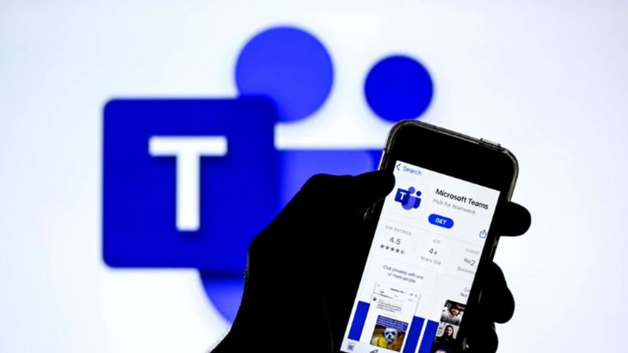 Here's how netizens reacted after Microsoft Teams suffers major outage globally