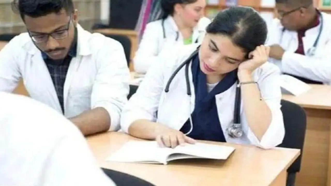 NEET एग्जाम फर्जीवाड़े में बिहार कनेक्शन: एक एक छात्र से 20 20 लाख में की डील, सॉल्वर के साथ की पूरी सेंटिंग