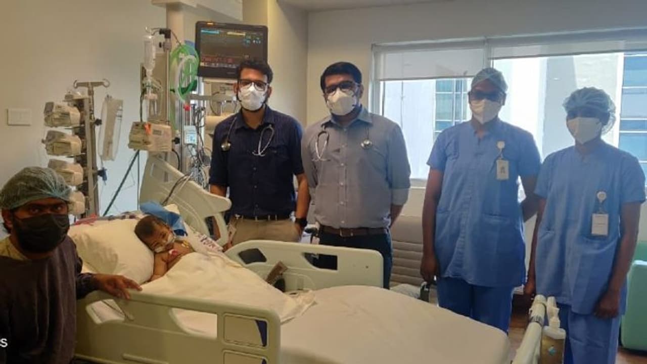 സോനു സൂദും ആസ്റ്റർ മെഡ്സിറ്റിയും കൈകോർത്തു: ഏഴു മാസം പ്രായമുള്ള കുഞ്ഞിൽ കരൾ മാറ്റിവയ്ക്കൽ വിജയകരം