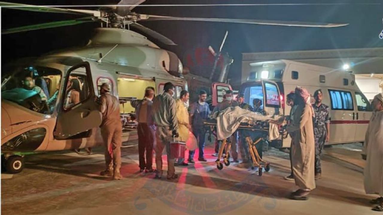 ഒമാനില് വാഹനാപകടം; ഒരു പ്രവാസി മരിച്ചു, അഞ്ച് പേര്ക്ക് പരിക്ക് ഒമാനില് വാഹനാപകടം; ഒരു പ്രവാസി മരിച്ചു, അഞ്ച് പേര്ക്ക് പരിക്ക്