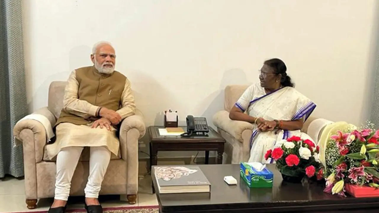 குடியரசு தலைவர் தேர்தலில் திரெளபதி முர்மு வெற்றி… பிரதமர் மோடி, முதல்வர் ஸ்டாலின் உள்ளிட்ட பலர் வாழ்த்து!! குடியரசு தலைவர் தேர்தலில் திரெளபதி முர்மு வெற்றி… பிரதமர் மோடி, முதல்வர் ஸ்டாலின் உள்ளிட்ட பலர் வாழ்த்து!!