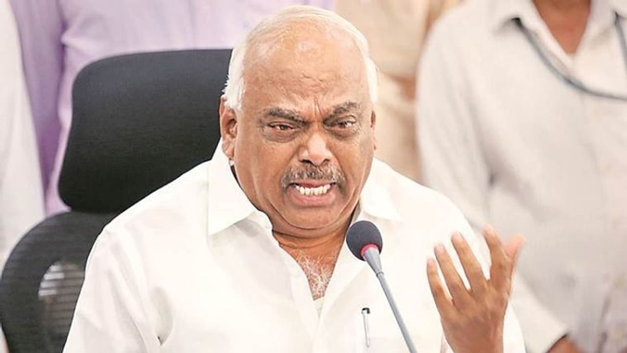 ಕಾಂಗ್ರೆಸ್ ಅಧಿಕಾರದಲ್ಲಿದ್ದಾಗಲೇ ಮತ್ತೊಮ್ಮೆ ಕೈ ನಾಯಕ ರಮೇಶ್ ಕುಮಾರ್ ಚುನಾವಣಾ ನಿವೃತ್ತಿ ಘೋಷಣೆ!