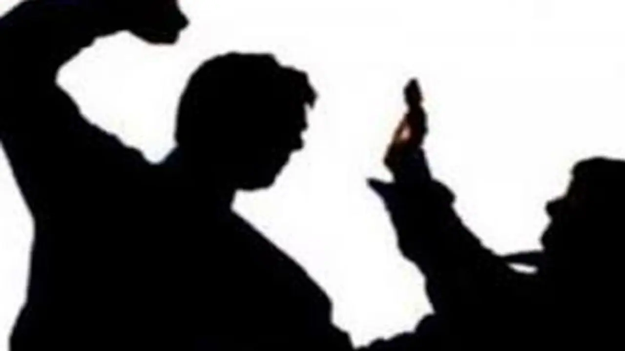 पति का पत्नी से हुआ विवाद, तो 3 बेटियों के साथ किया खौफनाक काम, एक ने तोड़ दिया दम