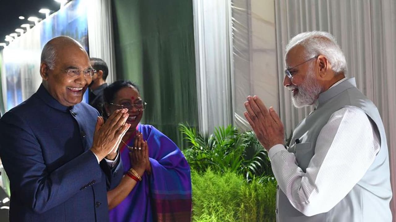 ಸೇವೆ ಸಲ್ಲಿಸಲು ಅವಕಾಶ ನೀಡಿದ ಎಲ್ಲರಿಗೂ ಧನ್ಯವಾದ, ಬೀಳ್ಗೊಡುಗೆ ಸಮಾರಂಭದಲ್ಲಿ ಕೋವಿಂದ್ ಭಾಷಣ! ಸೇವೆ ಸಲ್ಲಿಸಲು ಅವಕಾಶ ನೀಡಿದ ಎಲ್ಲರಿಗೂ ಧನ್ಯವಾದ, ಬೀಳ್ಗೊಡುಗೆ ಸಮಾರಂಭದಲ್ಲಿ ಕೋವಿಂದ್ ಭಾಷಣ!