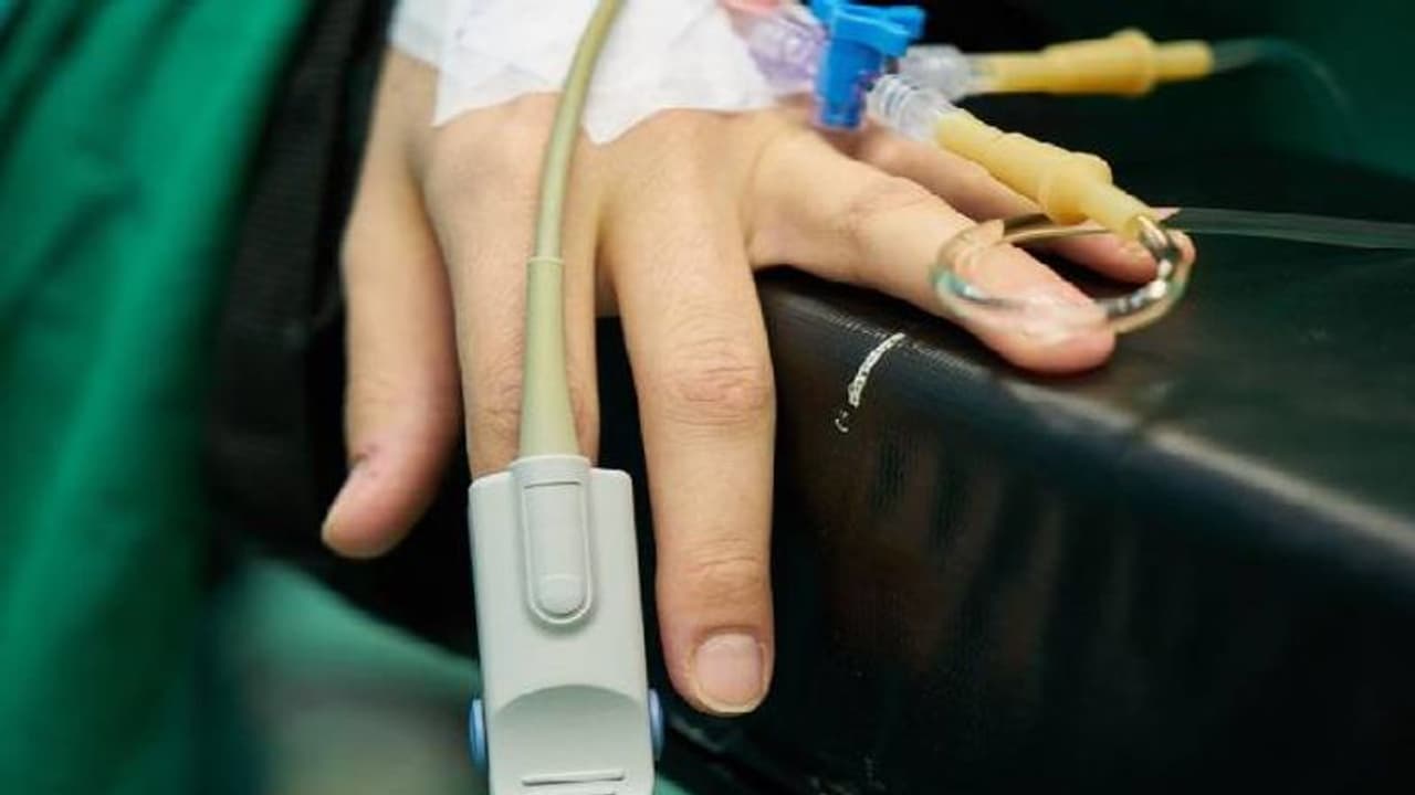 രണ്ട് വർഷത്തെ കോമയിൽ നിന്നുമുണർന്ന യുവതി വെളിപ്പെടുത്തി, തന്നെ കൊല്ലാൻ നോക്കിയത് സഹോദരൻ!