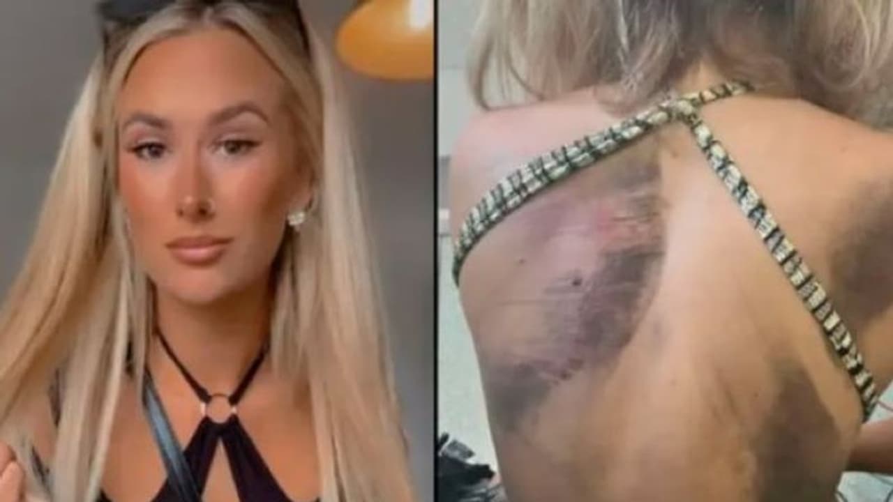 यह फिल्म नहीं हकीकत है, युवती के बेहद करीब थी ट्रेन, मौत सामने देख आंखें बंद कर ली, तभी एक 'हीरो' आया और... यह फिल्म नहीं हकीकत है, युवती के बेहद करीब थी ट्रेन, मौत सामने देख आंखें बंद कर ली, तभी एक 'हीरो' आया और...