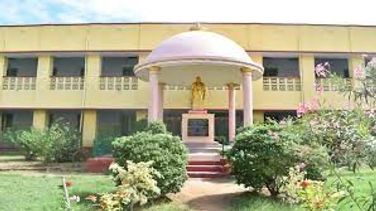 10 வது படித்திருந்தாலே போதும் !! நல்ல சம்பளத்தில் கொட்டிக்கிடக்கும் வேலை.. உடனே விண்ணப்பிக்கவும்.. 