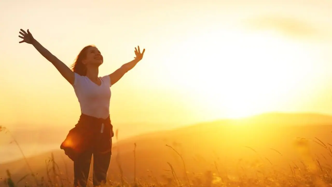 Happy Hormones : സന്തോഷകരമായ ഹോർമോണുകൾ വർദ്ധിപ്പിക്കാൻ ഇവ ശ്രദ്ധിക്കാം; ന്യൂട്രീഷ്യനിസ്റ്റ് പറയുന്നു Happy Hormones : സന്തോഷകരമായ ഹോർമോണുകൾ വർദ്ധിപ്പിക്കാൻ ഇവ ശ്രദ്ധിക്കാം; ന്യൂട്രീഷ്യനിസ്റ്റ് പറയുന്നു