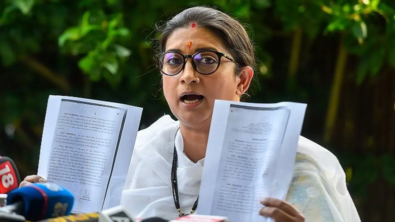 ಸ್ಮೃತಿ ಇರಾನಿ Defamation Case: ಟ್ವೀಟ್‌ ಡಿಲೀಟ್‌ ಮಾಡಿ, 3 ಕಾಂಗ್ರೆಸ್‌ ನಾಯಕರಿಗೆ ಕೋರ್ಟ್‌ ಸೂಚನೆ!