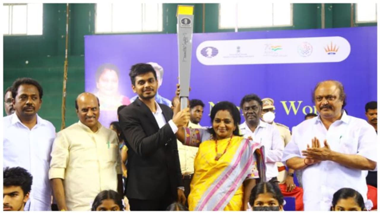 செஸ் ஒலிம்பியாட்டுக்கு எனக்கு அழைப்பிதழ் வரல.. இருந்தாலும்... பெருந்தன்மையாக பேசிய தமிழிசை சவுந்திரராஜன்.!