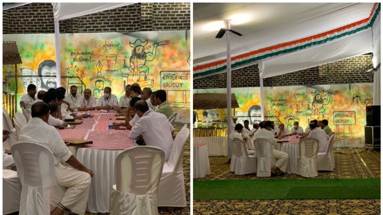 ചിന്തൻശിബിർ:കോൺഗ്രസ് പുന:സംഘടന ഒരു മാസത്തിനുള്ളിൽ,മുന്നണി വിപുലീകരിക്കും,കെ എസ് യു പുന:സംഘടന രണ്ടാഴ്ചക്കുള്ളിൽ ചിന്തൻശിബിർ:കോൺഗ്രസ് പുന:സംഘടന ഒരു മാസത്തിനുള്ളിൽ,മുന്നണി വിപുലീകരിക്കും,കെ എസ് യു പുന:സംഘടന രണ്ടാഴ്ചക്കുള്ളിൽ